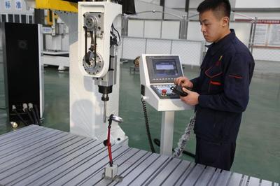 高端客戶訂單排至五年后，聊城高新區(qū)瞪羚企業(yè)復(fù)工保出口加速智能設(shè)備生產(chǎn)